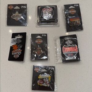 7 pc Harley-Davidson Assorted Collectible Pins - Black, Red, Silver